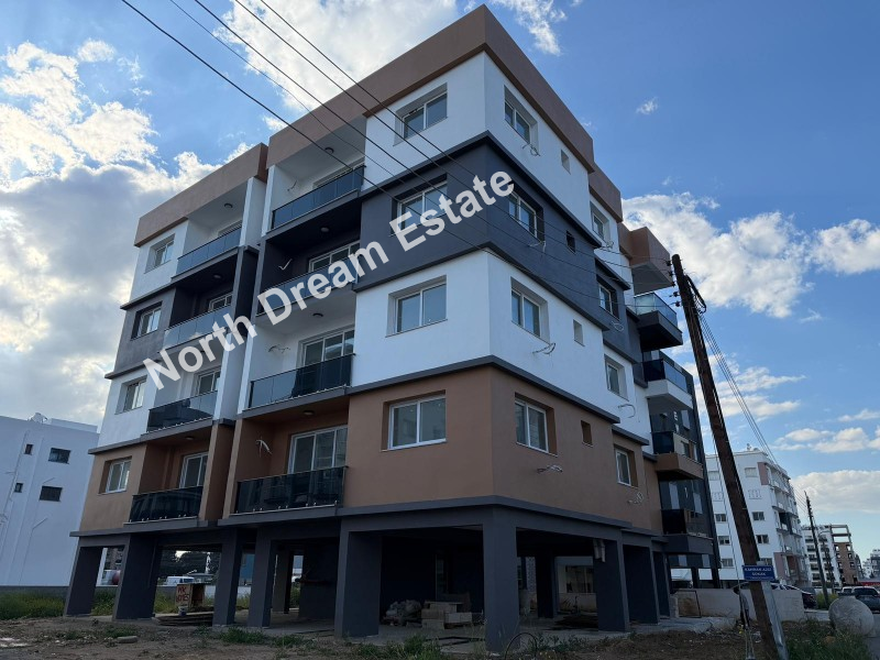 GAZİMAĞUSA &Ccedil;ANAKKALE SATILIK EŞYASIZ 2+1 SIFIR DAİRELER